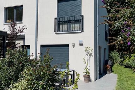 Haus Potsdam Südliche Innenstadt - 5 Zimmer, 170 m&sup2;, 2.500&euro; | Angebot:25977505