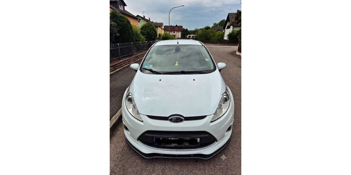 Ford Fiesta 147.624 km 5.000 &euro; Bruck 92436
