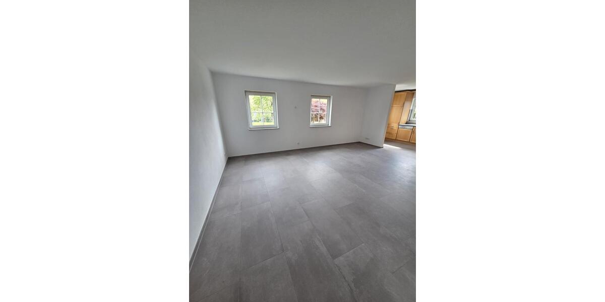 Erdgeschoßwohnung Lösnich - 1 Zimmer, 68 m&sup2;, 560&euro; | Angebot:26705193