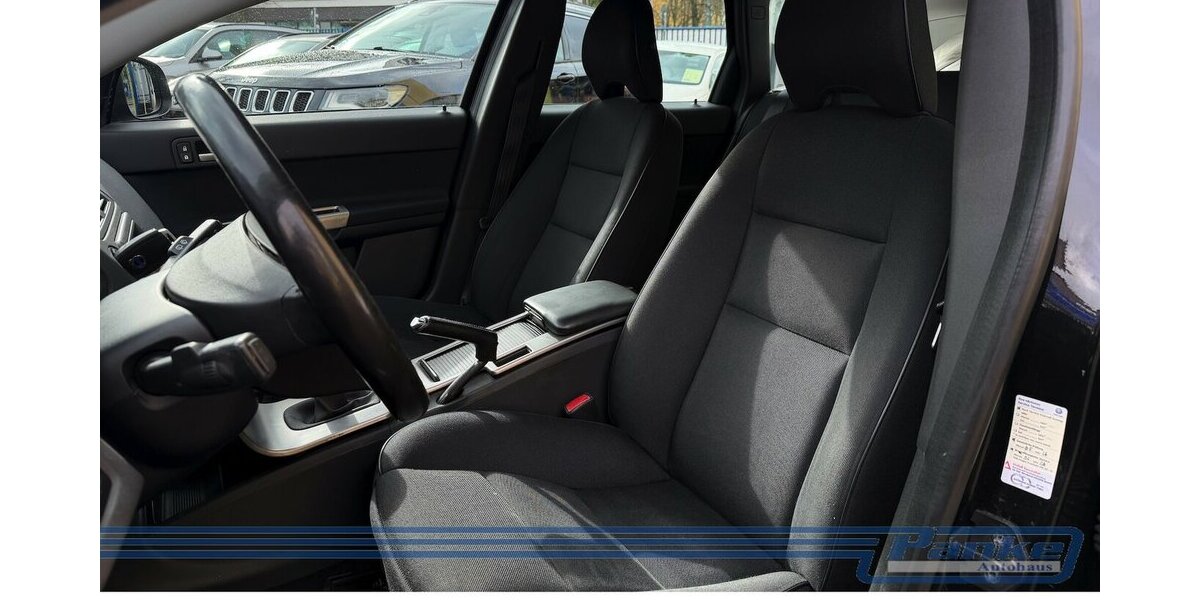 Volvo V50 1.8*Xenon*SKZ*Klima*Scheckheft*SR+WR* 306.037 km 2.200 &euro; Berlin 13187