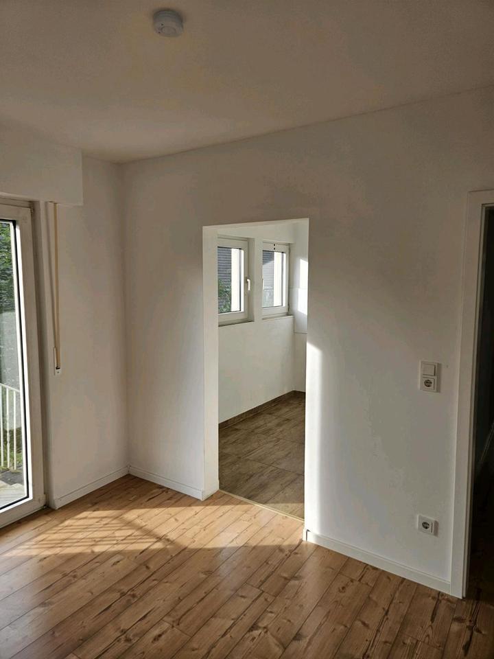 Schnäppchen! modernes Haus (8 Zimmer) zur Miete in Eschen zimmer