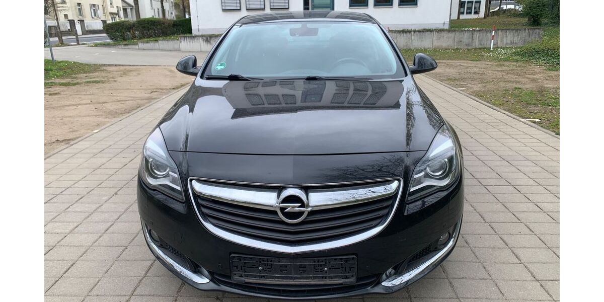 Opel Insignia 115.958 km 8.699 &euro; Mainz-Kastel 55252