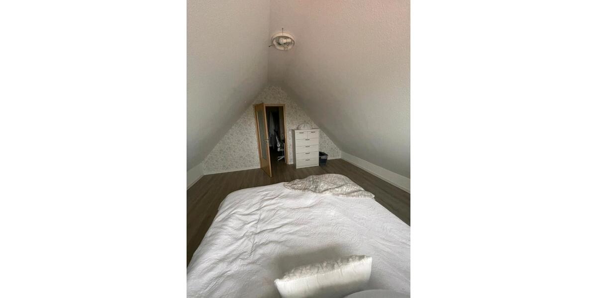Etagenwohnung Bredstedt - 3 Zimmer, 77 m&sup2;, 180.000&euro; | Angebot:26833031
