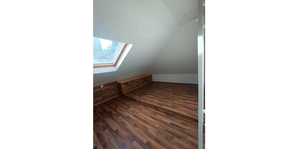 Einfamilienhaus Leverkusen Bergisch Neukirchen - 4 Zimmer, 160 m&sup2;, 2.000&euro; | Angebot:24750887