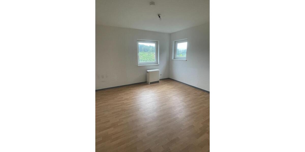 Etagenwohnung Gummersbach Hepel - 3 Zimmer, 73 m&sup2;, 120.000&euro; | Angebot:24741793