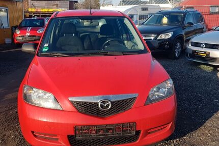 Mazda 2 77.000 km 2.400 &euro; Bonn 53227