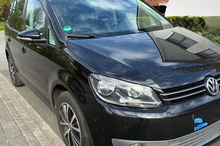 VW Touran 233.000 km 6.500 &euro; Grevenbroich 41516