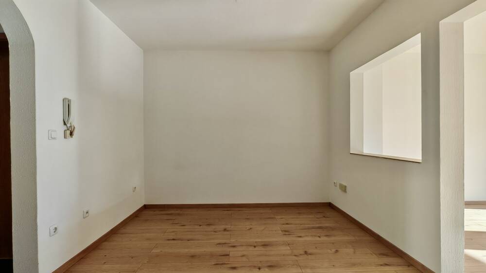 Etagenwohnung Salzweg - 1 Zimmer, 50 m&sup2;, 125.000&euro; | Angebot:26607755