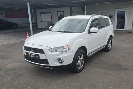 Mitsubishi Outlander 229.000 km 2.499 &euro; Bitburg 54634