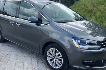 VW Sharan 196.000 km 8.900 € Inning am Holz 84416