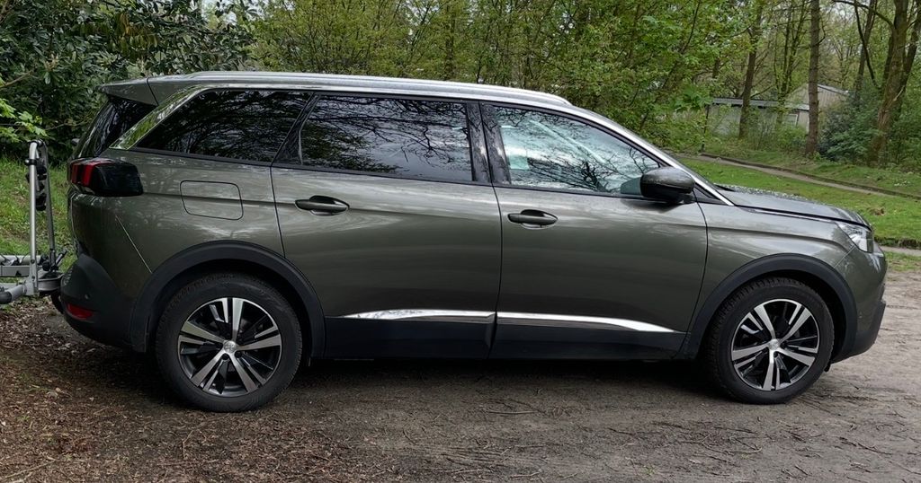 Peugeot 5008 100.500 km 17.970 &euro; Bad Camberg 65520