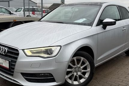 Audi A3 190.000 km 6.490 &euro; Schleswig 24837