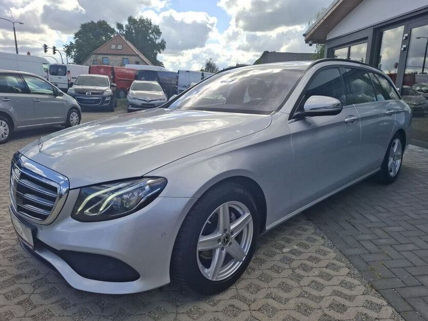 E 220