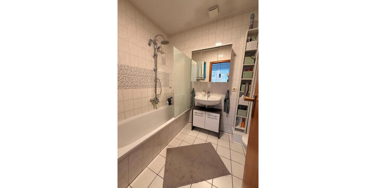 Etagenwohnung Frankenberg (Eder) - 3 Zimmer, 81 m&sup2;, 550&euro; | Angebot:26562898