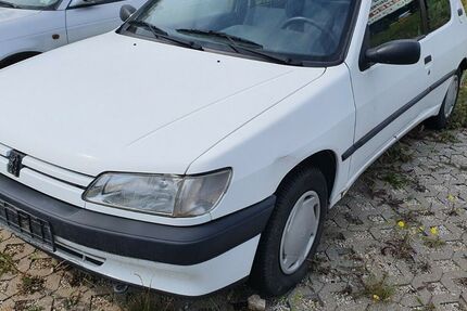 Peugeot 306 86.800 km 590 € Grana 06712