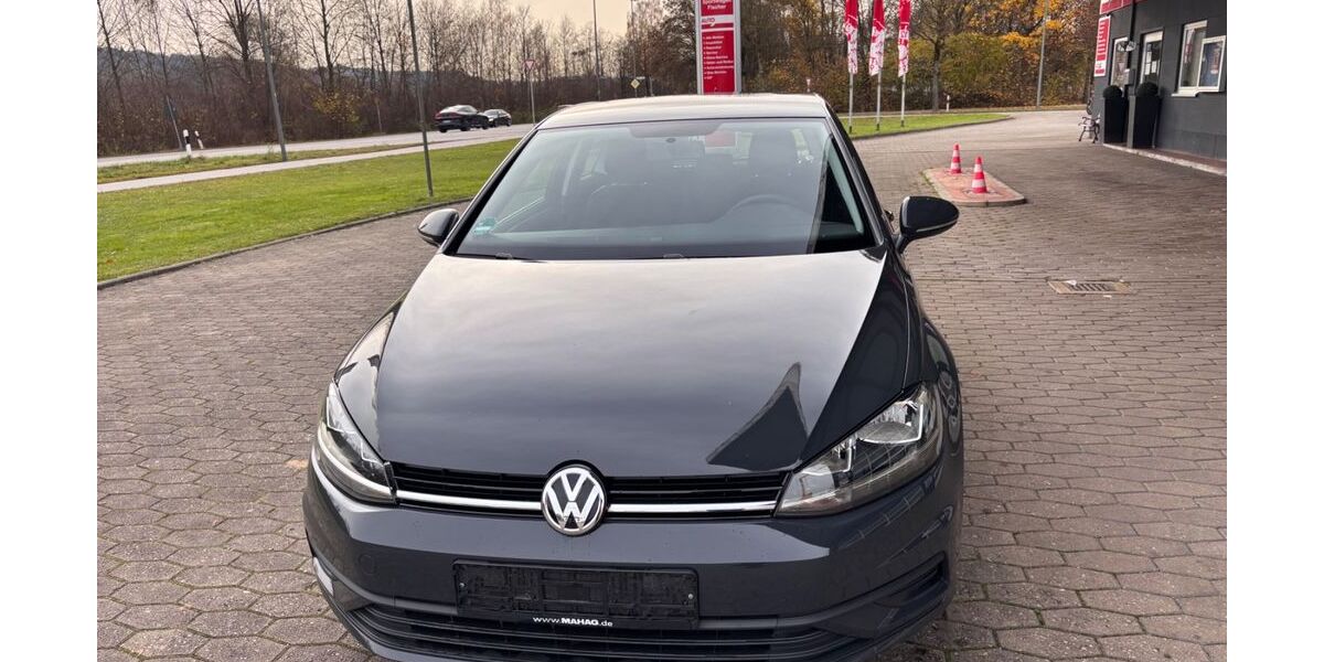 VW Golf 69.890 km 10.000 &euro; Landshut 84036