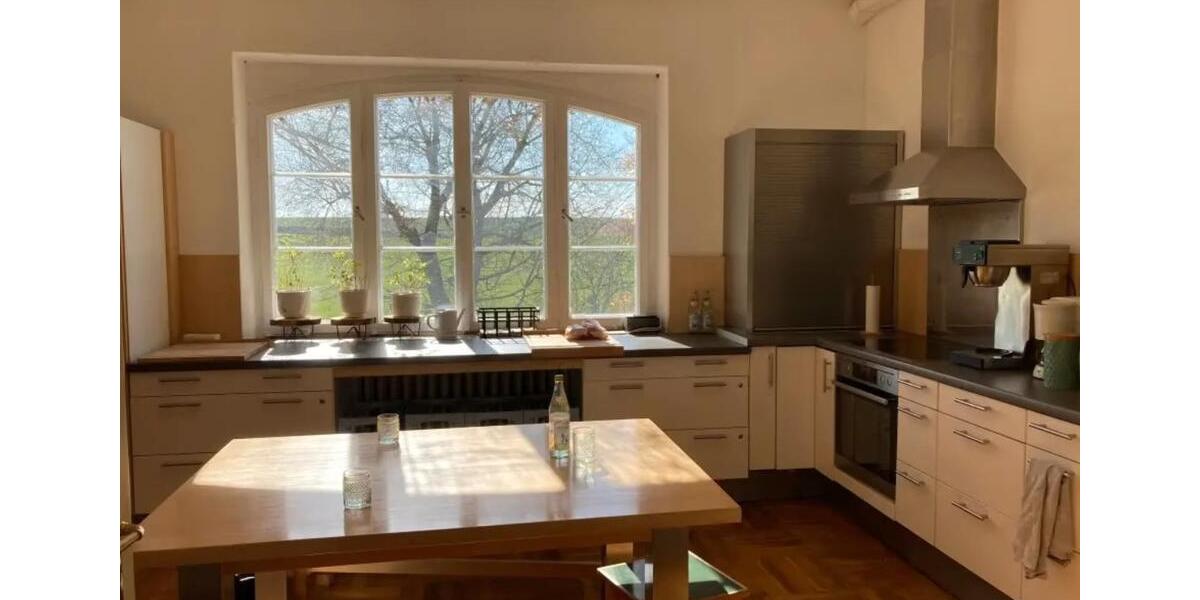 Villa Röfingen - 10 Zimmer, 336 m&sup2;, 998.000&euro; | Angebot:27072238