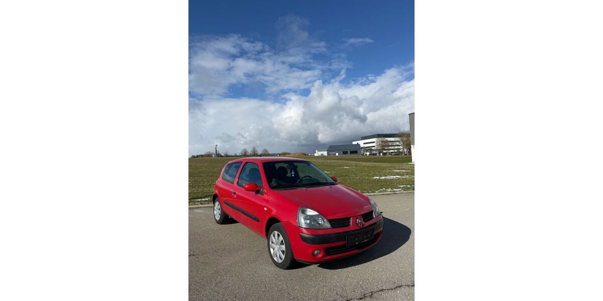 Renault Clio 194.000 km 1.999 &euro; Tuttlingen 78532