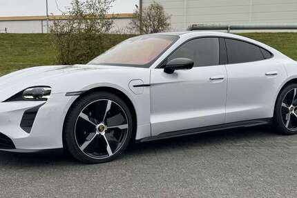 Porsche Taycan 21.000 km 78.000 &euro; Bremen 28203