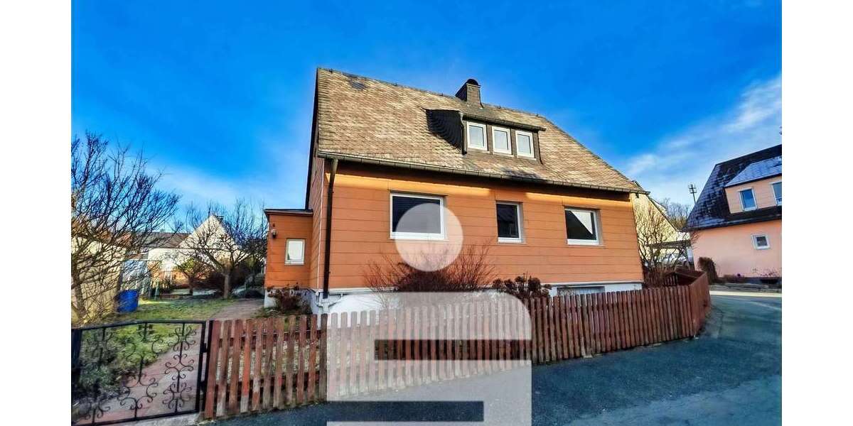 Einfamilienhaus Helmbrechts - 7 Zimmer, 120 m&sup2;, 165.000&euro; | Angebot:25196642