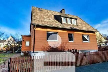 Haus Helmbrechts - 7 Zimmer, 120 m&sup2;, 165.000&euro; | Angebot:25196642