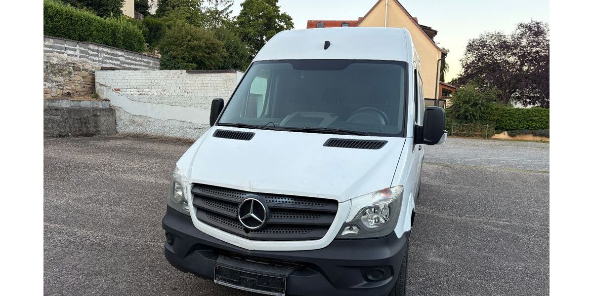 Mercedes-Benz Sprinter 241.000 km 8.990 &euro; Stuttgart 70469
