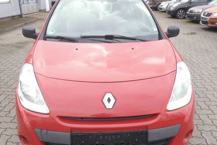 Renault Clio 193.650 km 1.990 &euro; Kellinghusen 25548