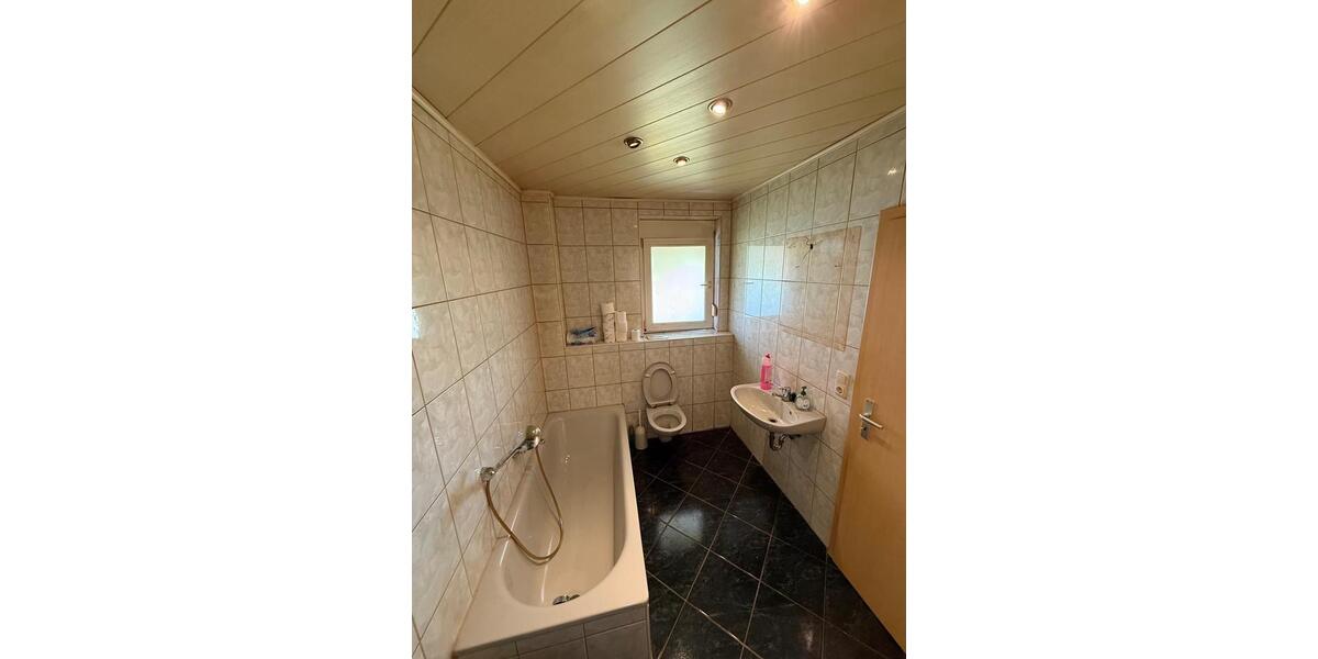 Mehrfamilienhaus, Wohnhaus Gebsattel - 7 Zimmer, 180 m&sup2;, 499.999&euro; | Angebot:26631662