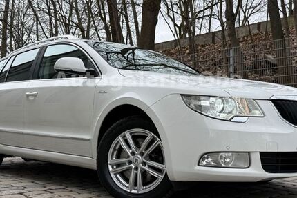 Skoda Superb 165.250 km 9.290 &euro; Nürnberg 90431