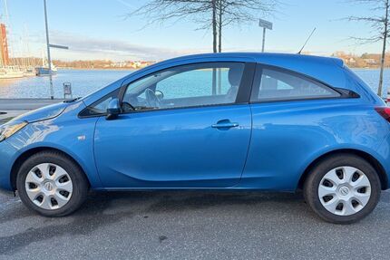 Opel Corsa 52.815 km 7.900 &euro; Rostock 18069