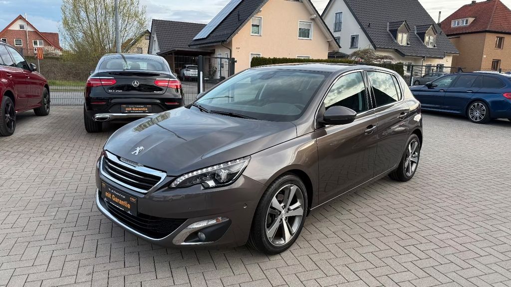 Peugeot 308 132.980 km 8.999 &euro; Bünde 32257