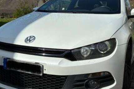 VW Scirocco 143.203 km 13.750 &euro; Birkenbeul 57589