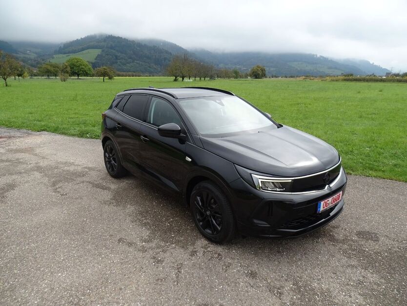 Opel Grandland (X) 114.995 km 15.300 € Gengenbach 77723