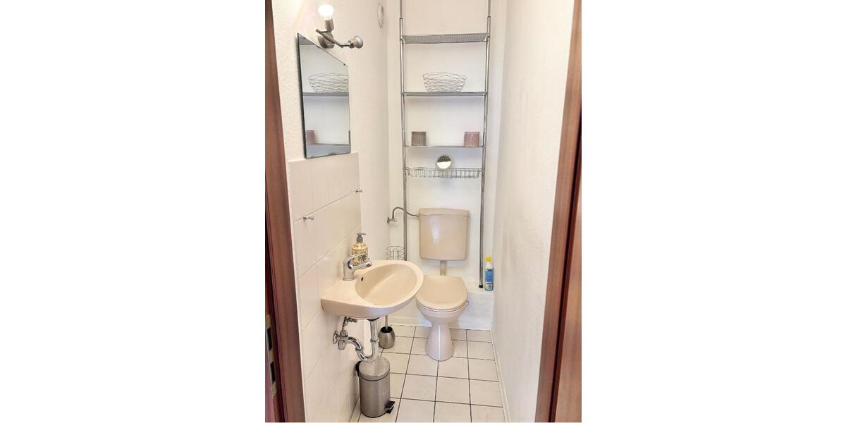 Erdgeschoßwohnung Schwetzingen - 3 Zimmer, 80 m&sup2;, 860&euro; | Angebot:25499298