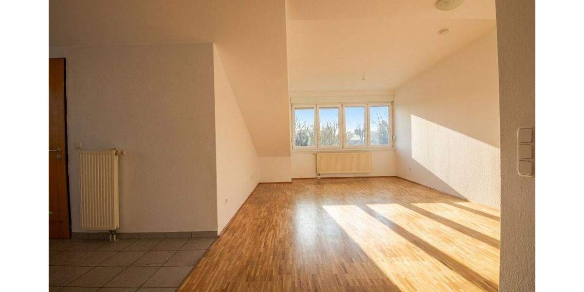 Etagenwohnung Ludwigshafen am Rhein / Mundenheim West - 2 Zimmer, 61 m&sup2;, 630&euro; | Angebot:24621026