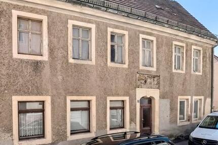 Haus Radeberg - 9 Zimmer, 235 m&sup2;, 100.000&euro; | Angebot:27016127