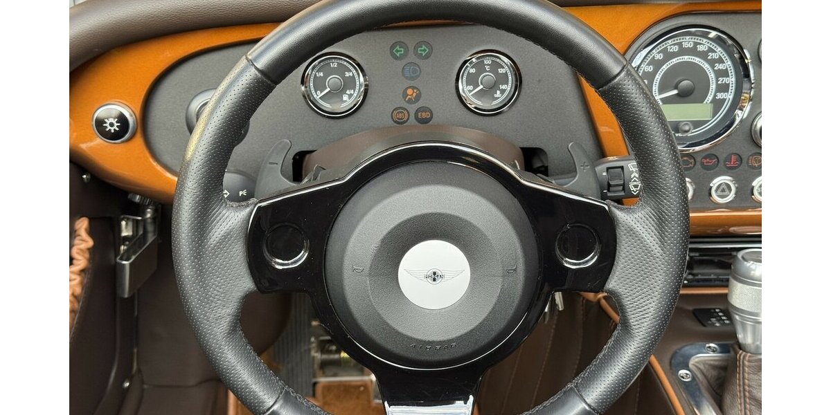 Morgan Plus 8 4.8 AERO8 GOLDFINGER 007 9.999 km 149.999 &euro; Hamburg 22339