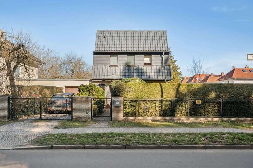 Haus zum Kaufen in Berlin 948.000 € 149 m²