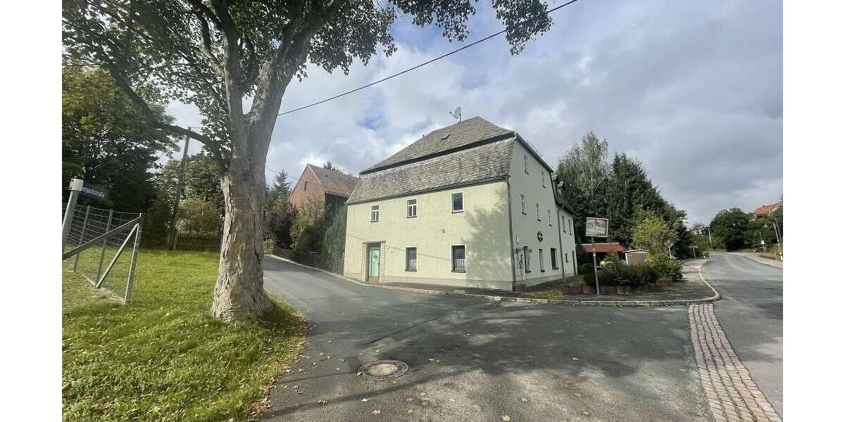 Einfamilienhaus Hirschfeld - 12 Zimmer, 181 m&sup2;, 325.000&euro; | Angebot:18798619