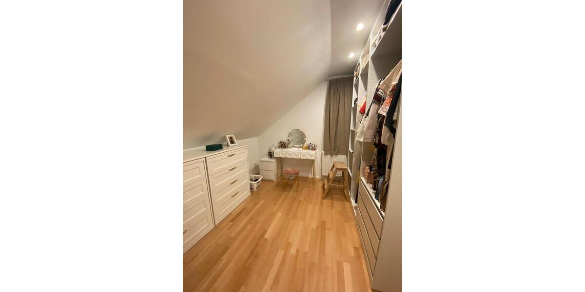 Einfamilienhaus Ehingen (Donau) - 8 Zimmer, 180 m&sup2;, 689.000&euro; | Angebot:26876438