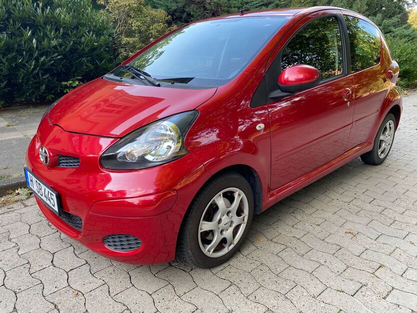 Toyota Aygo (X) 44.300 km 4.995 € Hannover 30171