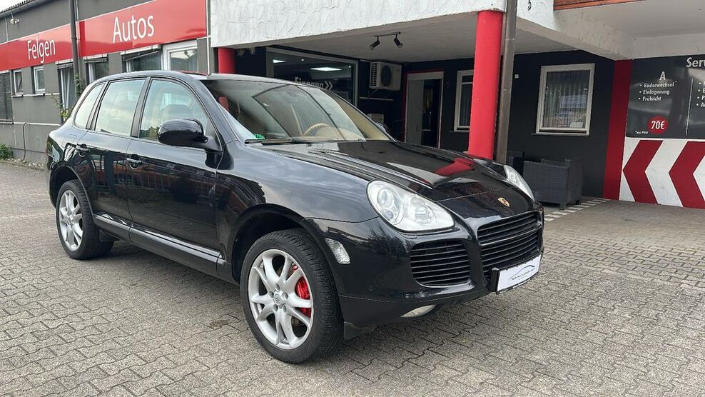Porsche Cayenne 204.000 km 8.900 € Remshalden 73630
