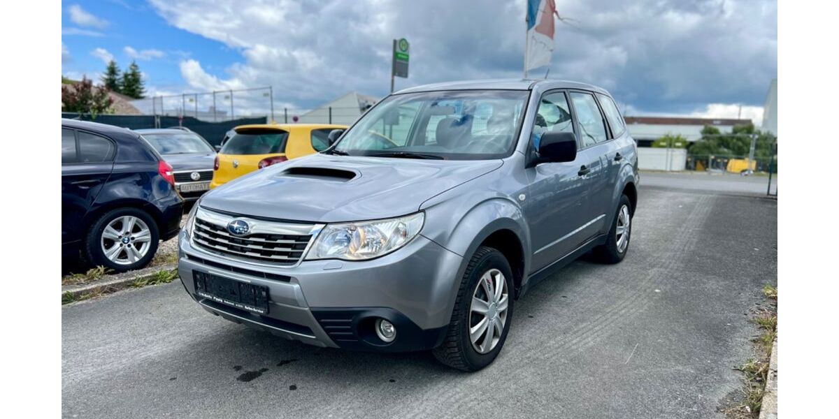 Subaru Forester 175.000 km 1.990 &euro; Coburg 96450