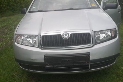 Skoda Fabia 148.930 km 1.700 &euro; Wedel 22880