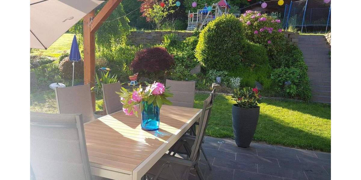 Traumhaus mit großem Grundstück, Garten & Waldzugang (Lindlar, 40 Min östlich von Köln) 1 zimmer