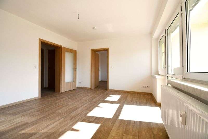 Etagenwohnung Riesa Neuweida - 2 Zimmer, 49 m&sup2;, 320&euro; | Angebot:26695543
