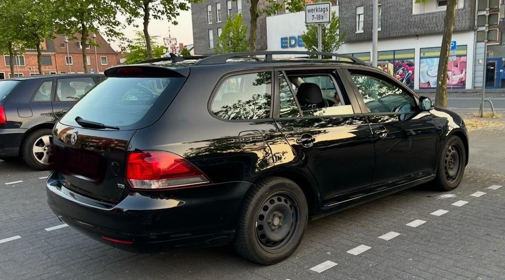 VW Golf 282.532 km 3.150 &euro; Rheine 48431