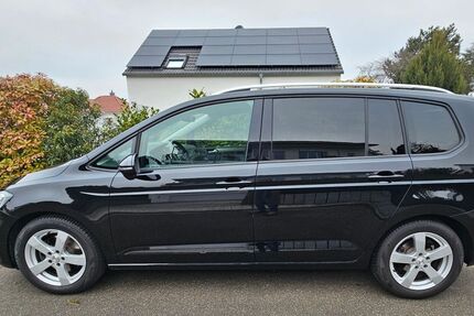 VW Touran 78.500 km 19.900 &euro; Reutlingen 72766