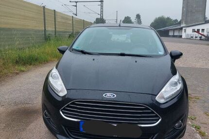 Ford Fiesta 88.000 km 4.899 &euro; Brokstedt 24616