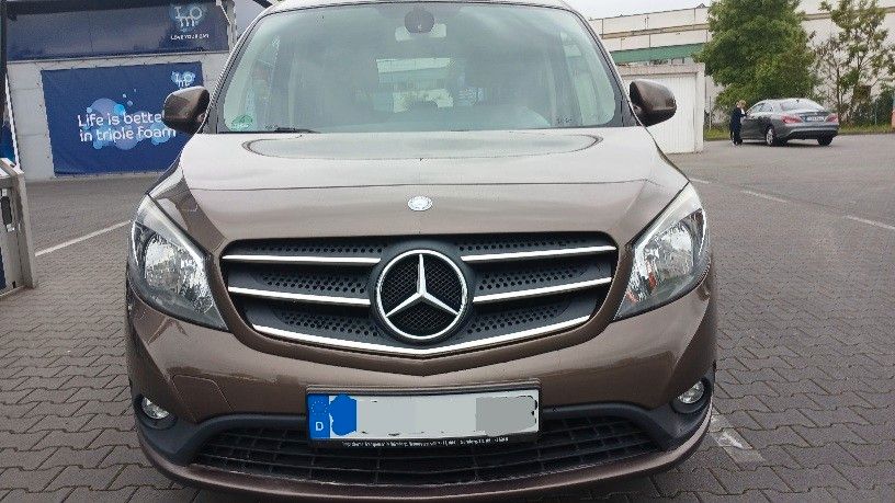 Mercedes-Benz Citan 159.000 km 8.350 &euro; Maintal 63477